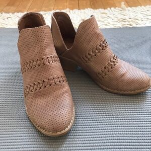 Women's Tan Perforated Ankle Boots